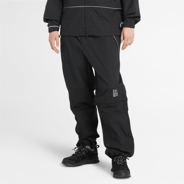 Timberland - All Gender Night Hike Trousers in Black