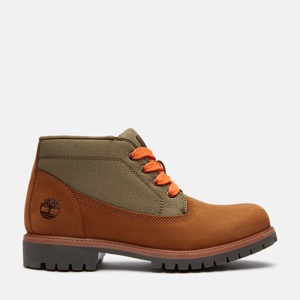 CHUKKA BOOTS