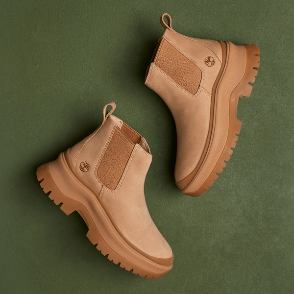 Timberland - Roxie Lane Chelsea Boot for Women in Light Beige