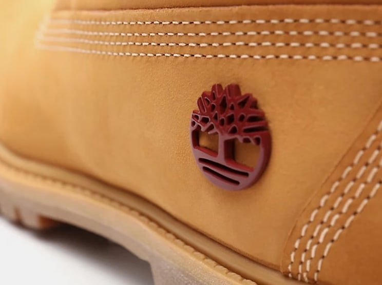 brown shoes