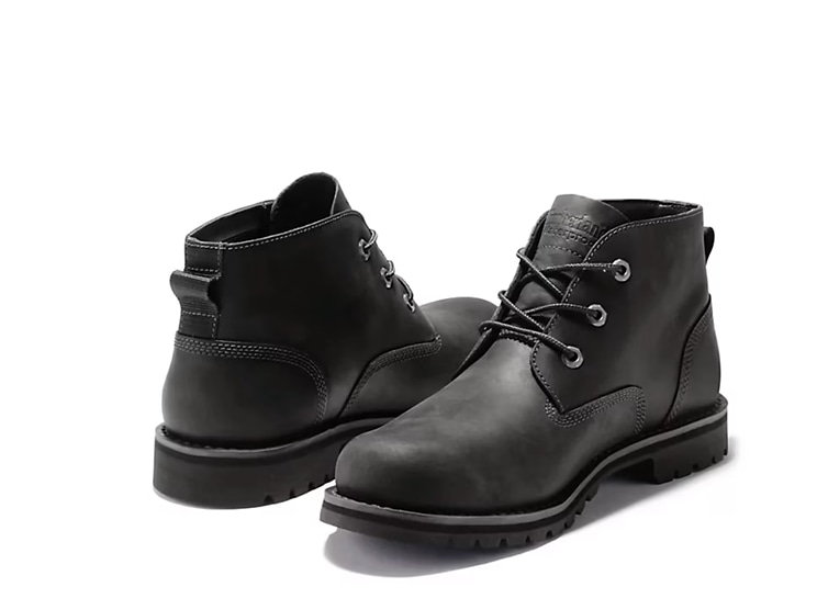 Sailing boots