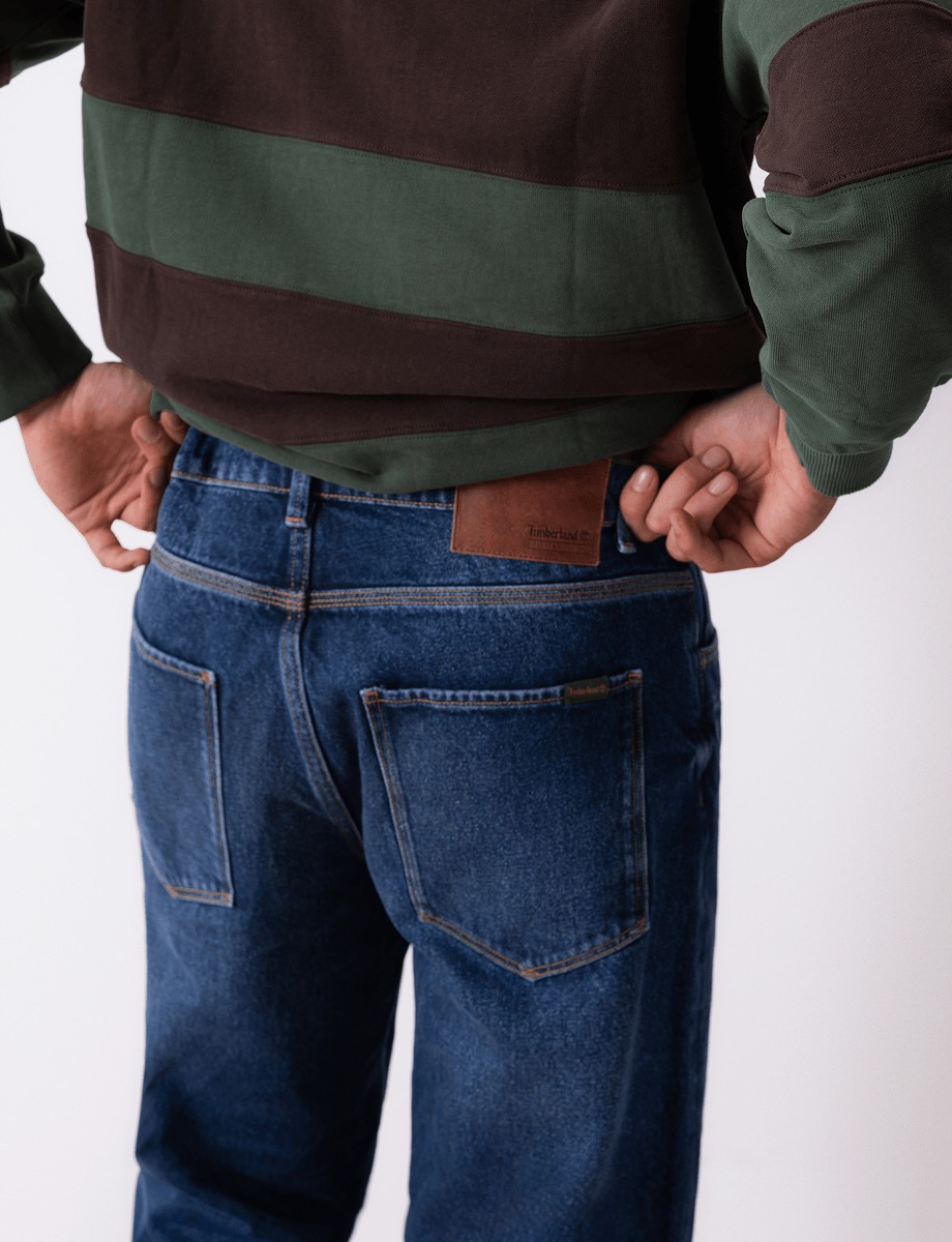 Relaxed-tapered Fit