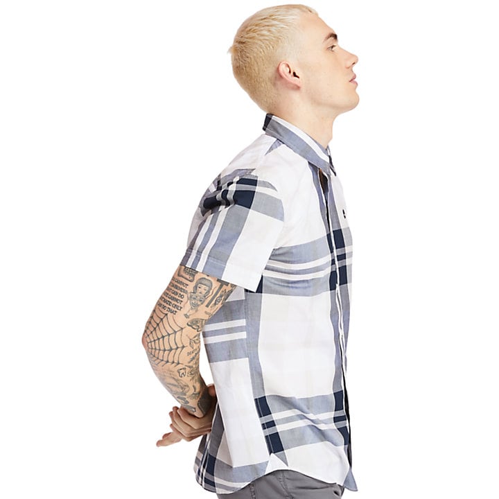 model-wearing-black-white-check-shirt