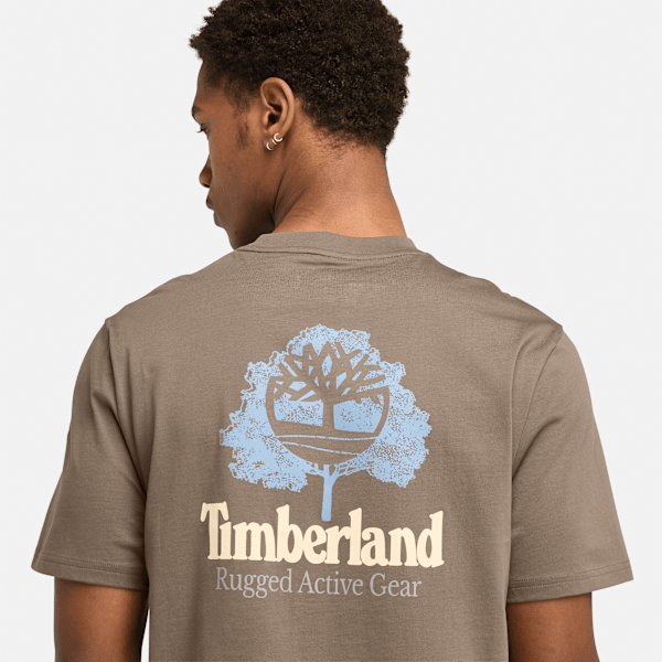 Timberland - Rugged Active Gear Back-graphic T-shirt voor heren in bruin, Man, bruin, Grootte: M