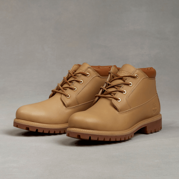 Timberland - Timberland Premium Waterproof Chukka Boot for Men in Beige, Man, Beige, Size: 8
