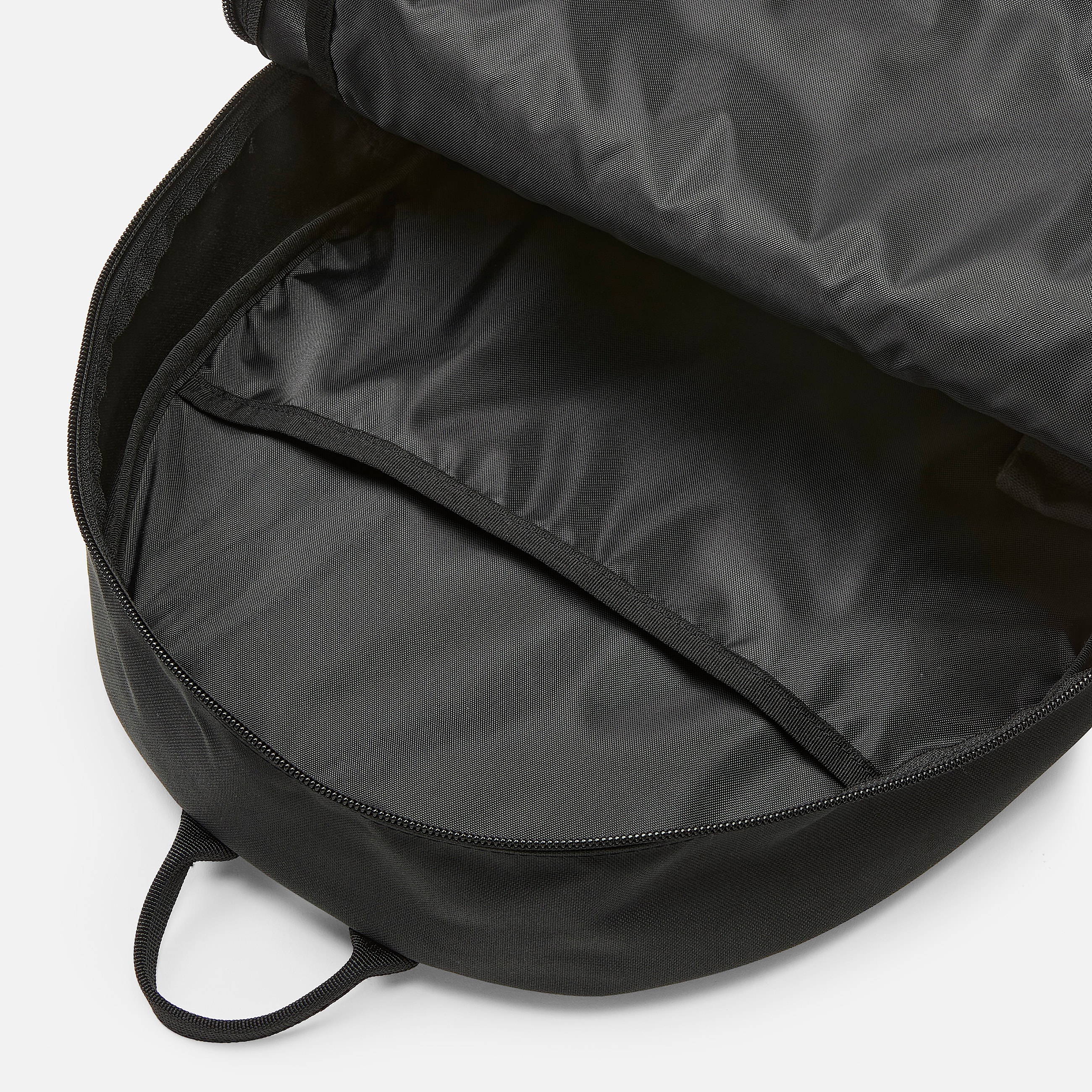 22Litre Backpack in Black TBL Black ALT1