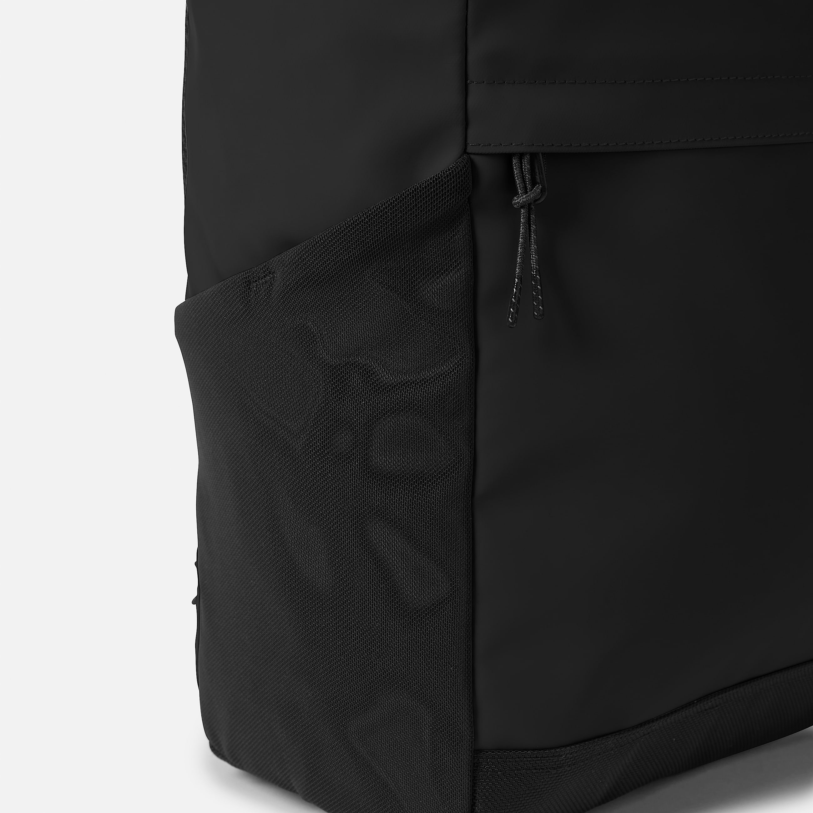 WeatherReady 30Litres Backpack i svart TBL Svart ALT3