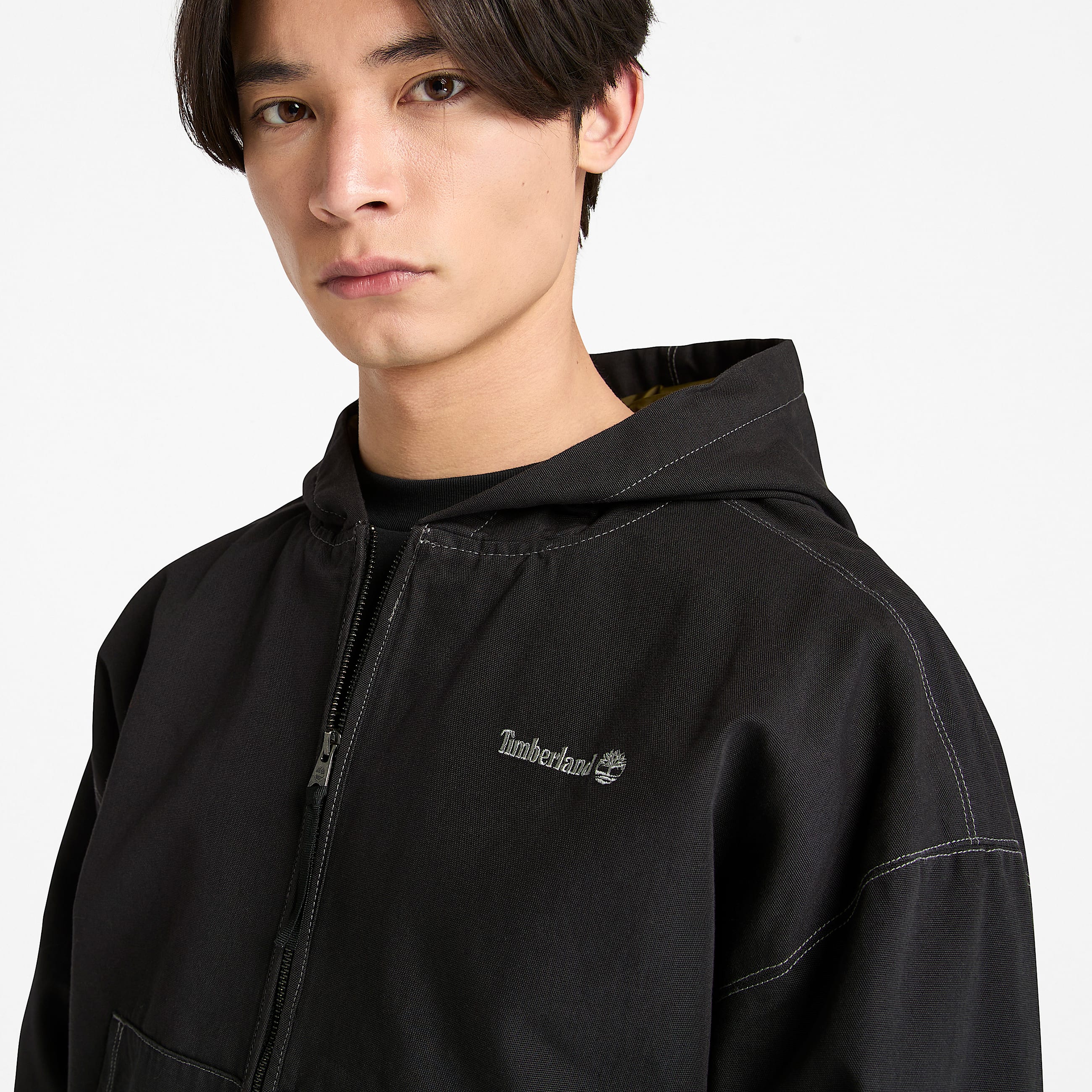 All Gender Bomberjacke aus gewaschenem DuckCanvas mit Kapuze in Schwarz TBL Schwarz ALT3