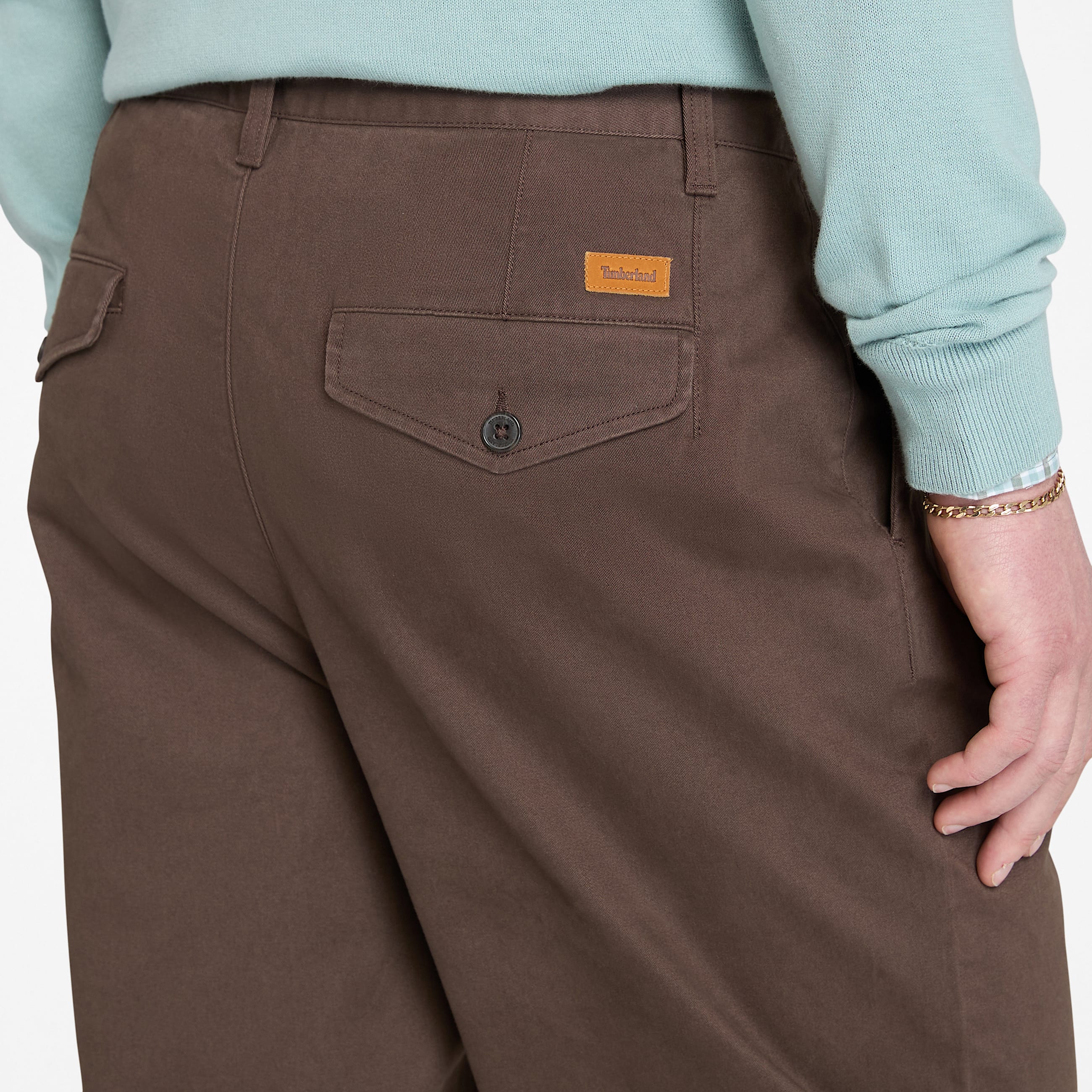 Pantalon pliss en serg toucher peau de pche dlav Claremont pour homme en marron TBL marron ALT2