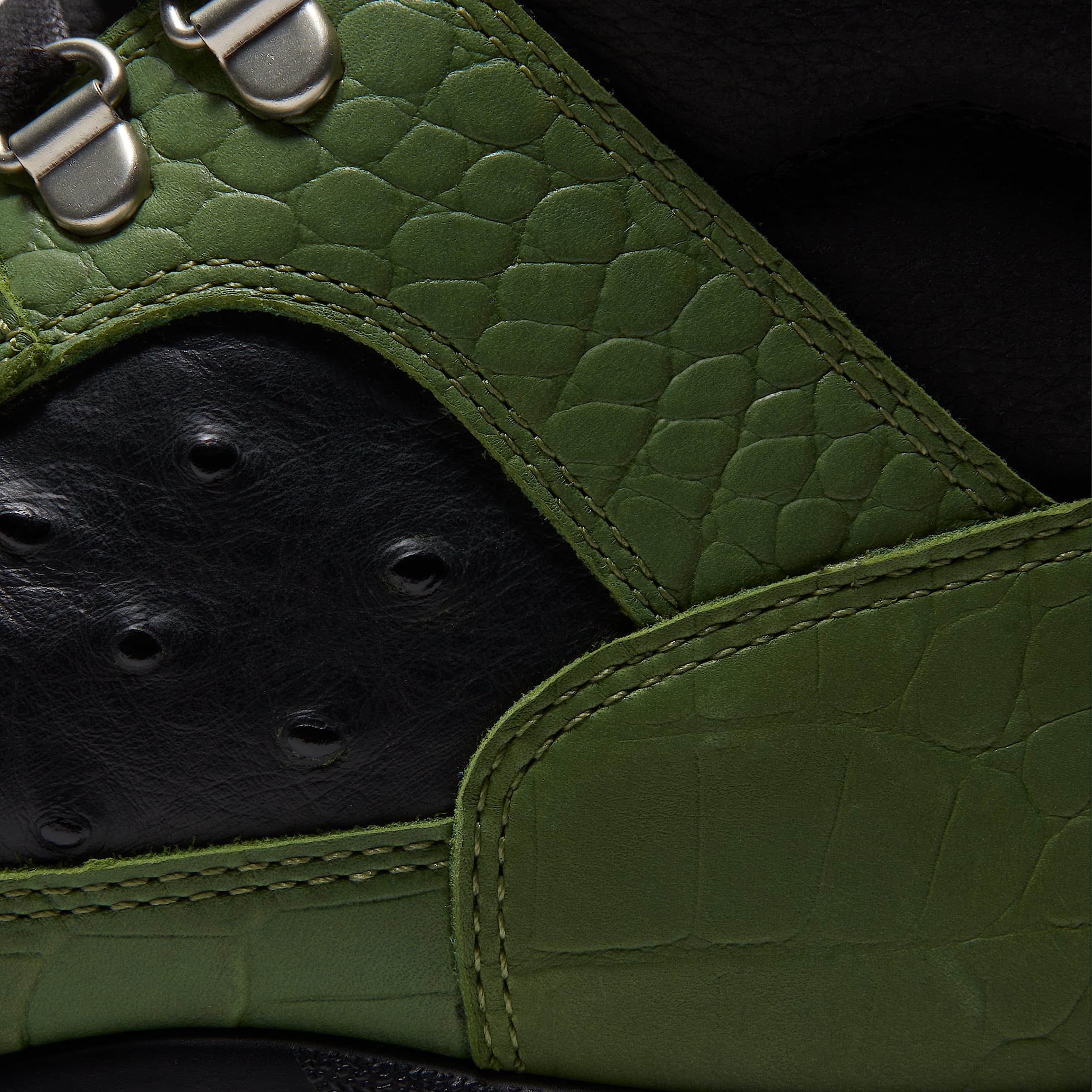 Timberland x STARCOW Field Boot with GORETEX Membrane for Men in Green TBL Green ALT9