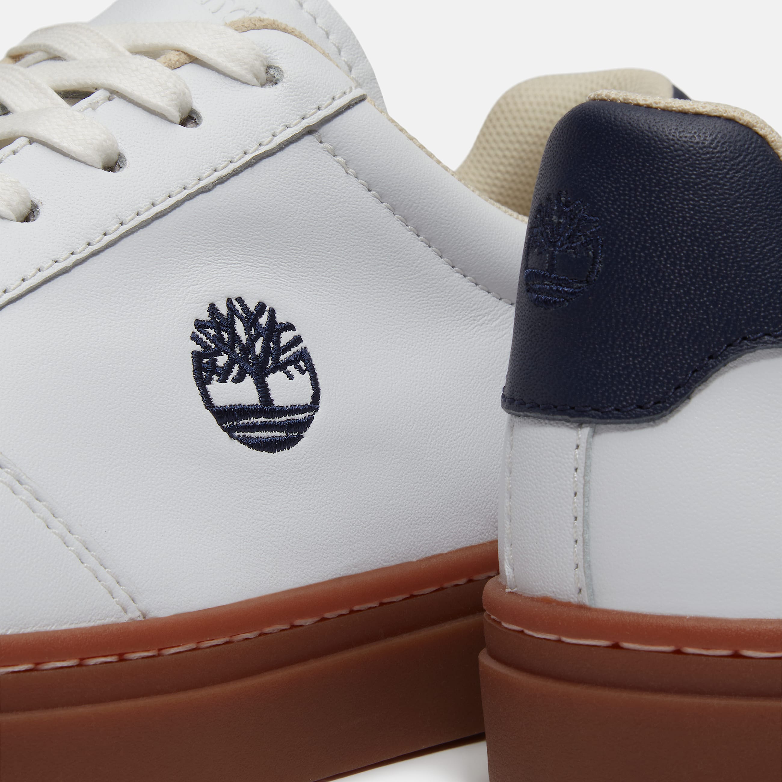 Lisbon Essential Trainer for Men in WhiteDark Blue TBL White ALT7