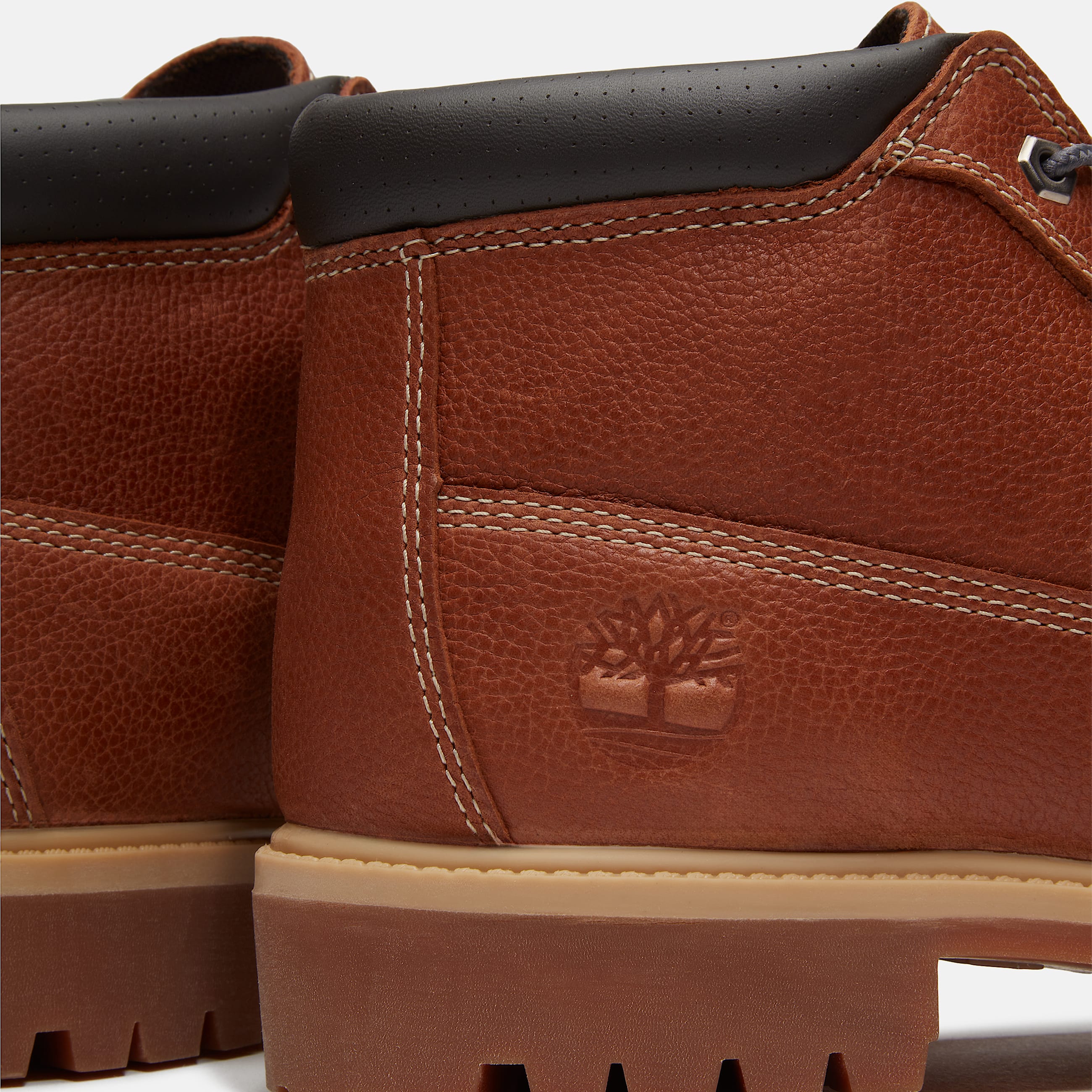 Timberland Road Trip Premium Waterproof Chukka Boot fr Herren in BraunDunkelgrau TBL Braun ALT8