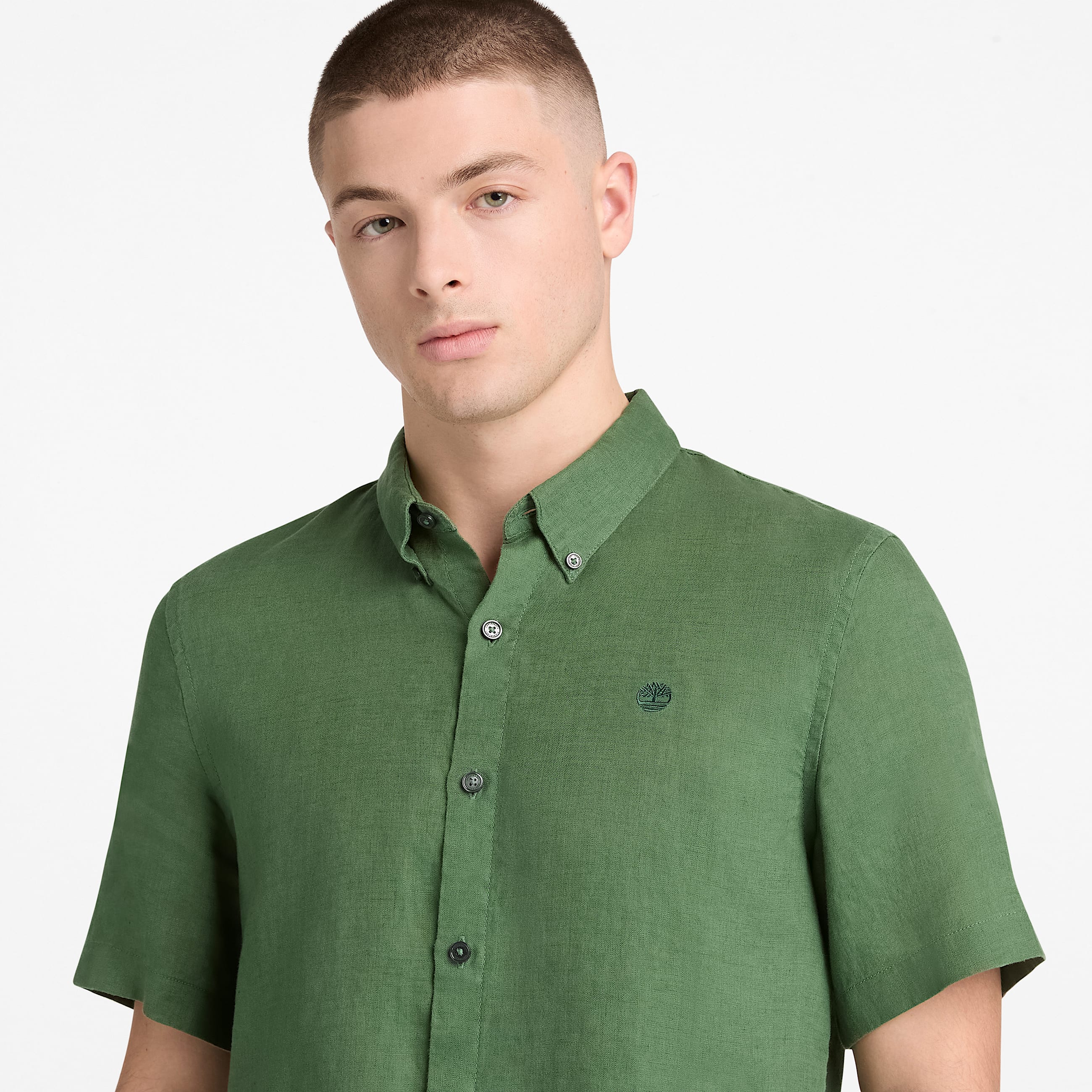 Mill Brook Linen ShortSleeve Shirt for Men in Dark Green TBL Green ALT3