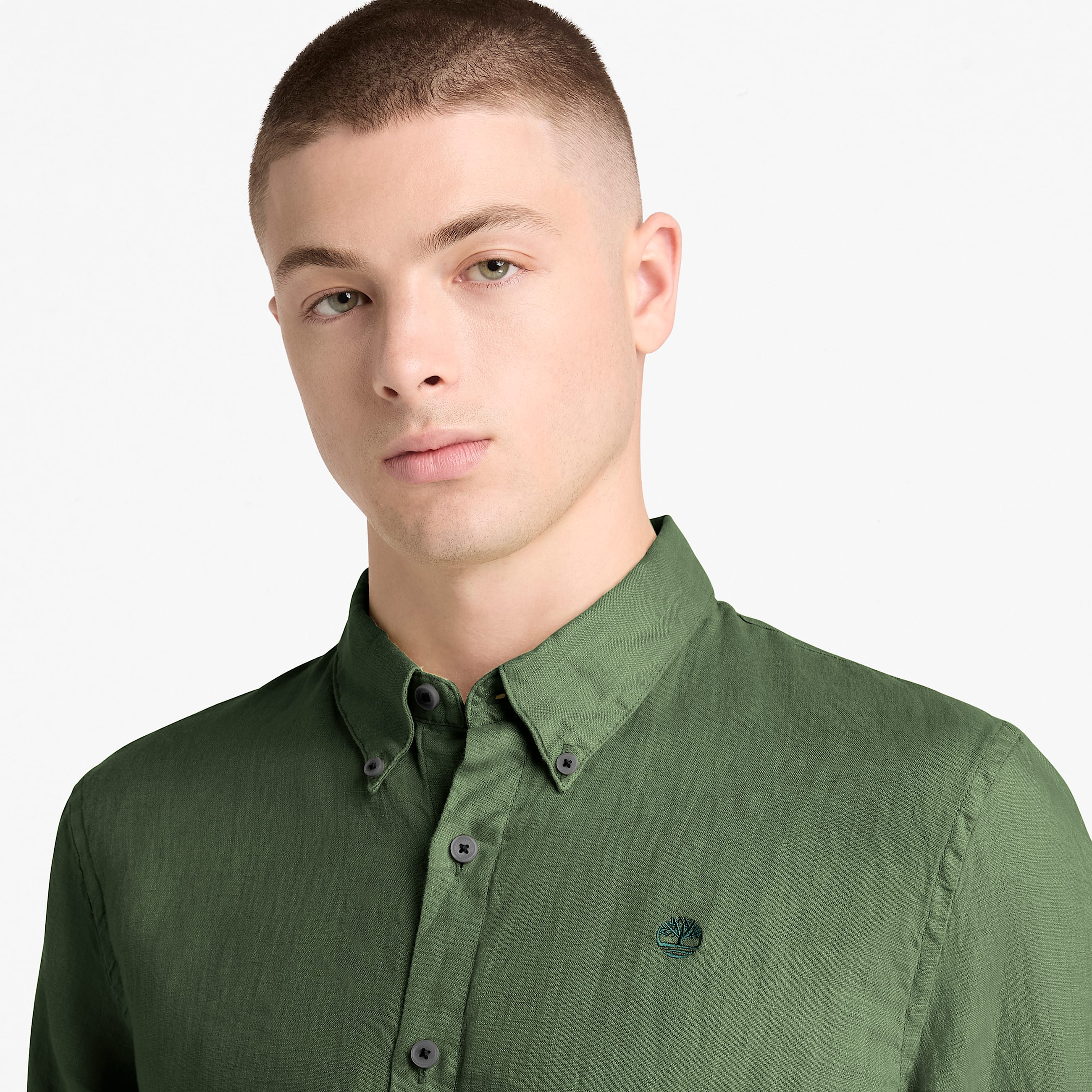 Mill Brook Linen Shirt for Men in Dark Green TBL Green ALT3