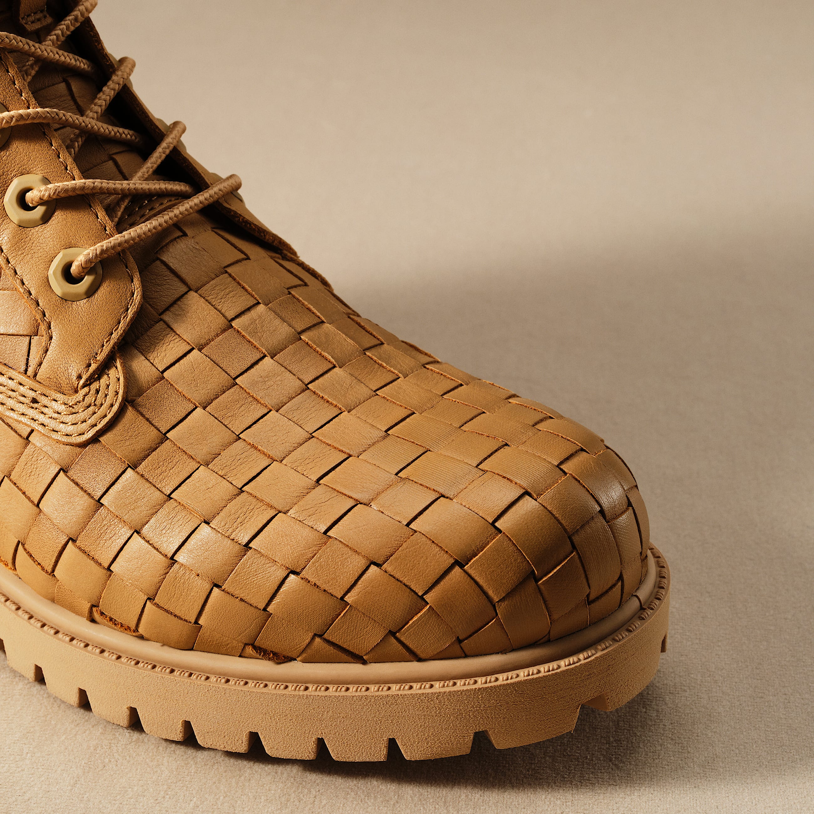 Bota texturizada 6Inch Timberland Premium para hombre en beis TBL beis MKTG2