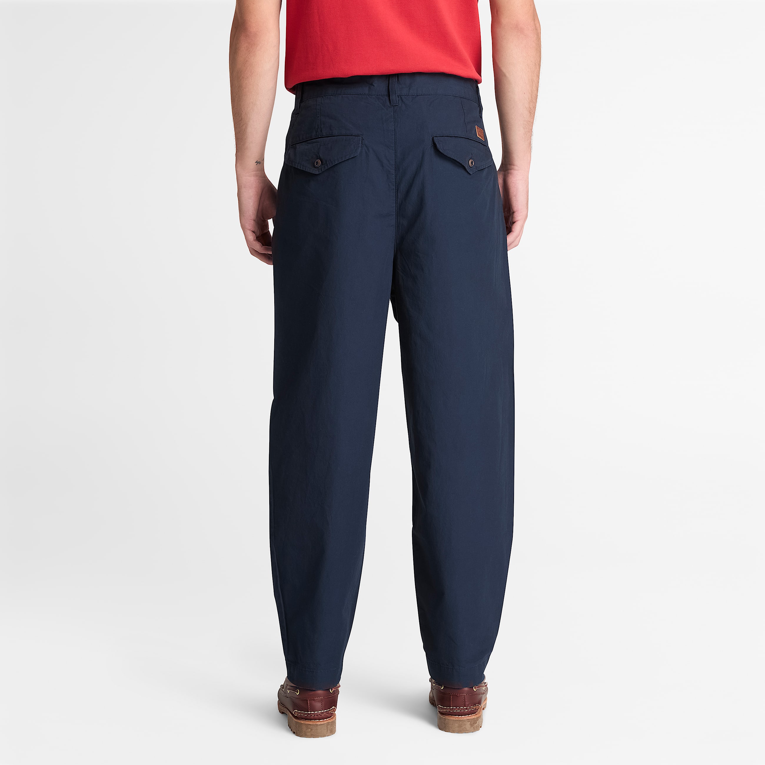 Claremont Geplooide Chinobroek van popeline voor heren in donkerblauw TBL blauw ALT8