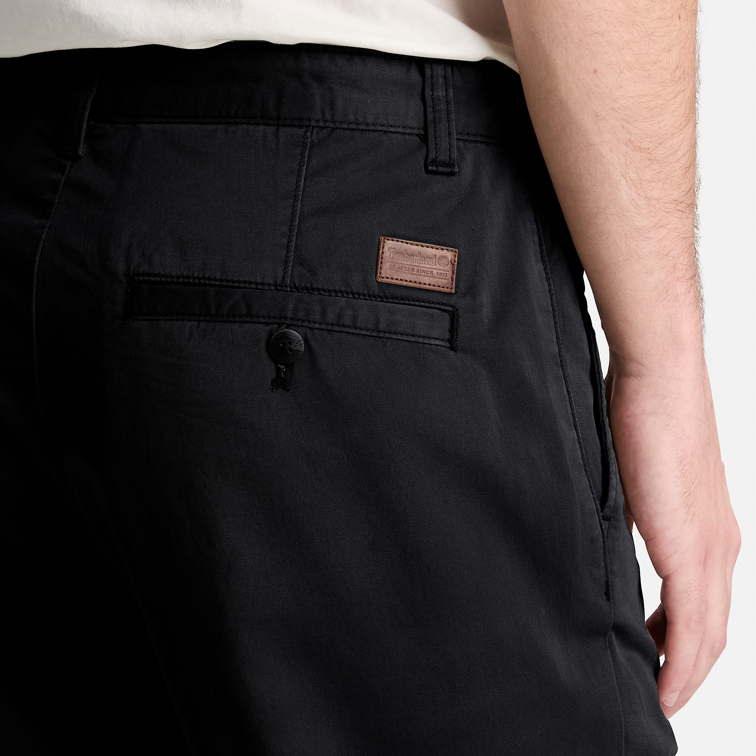 Pantalon chino droit en serg Claremont pour homme en noir TBL noir ALT3
