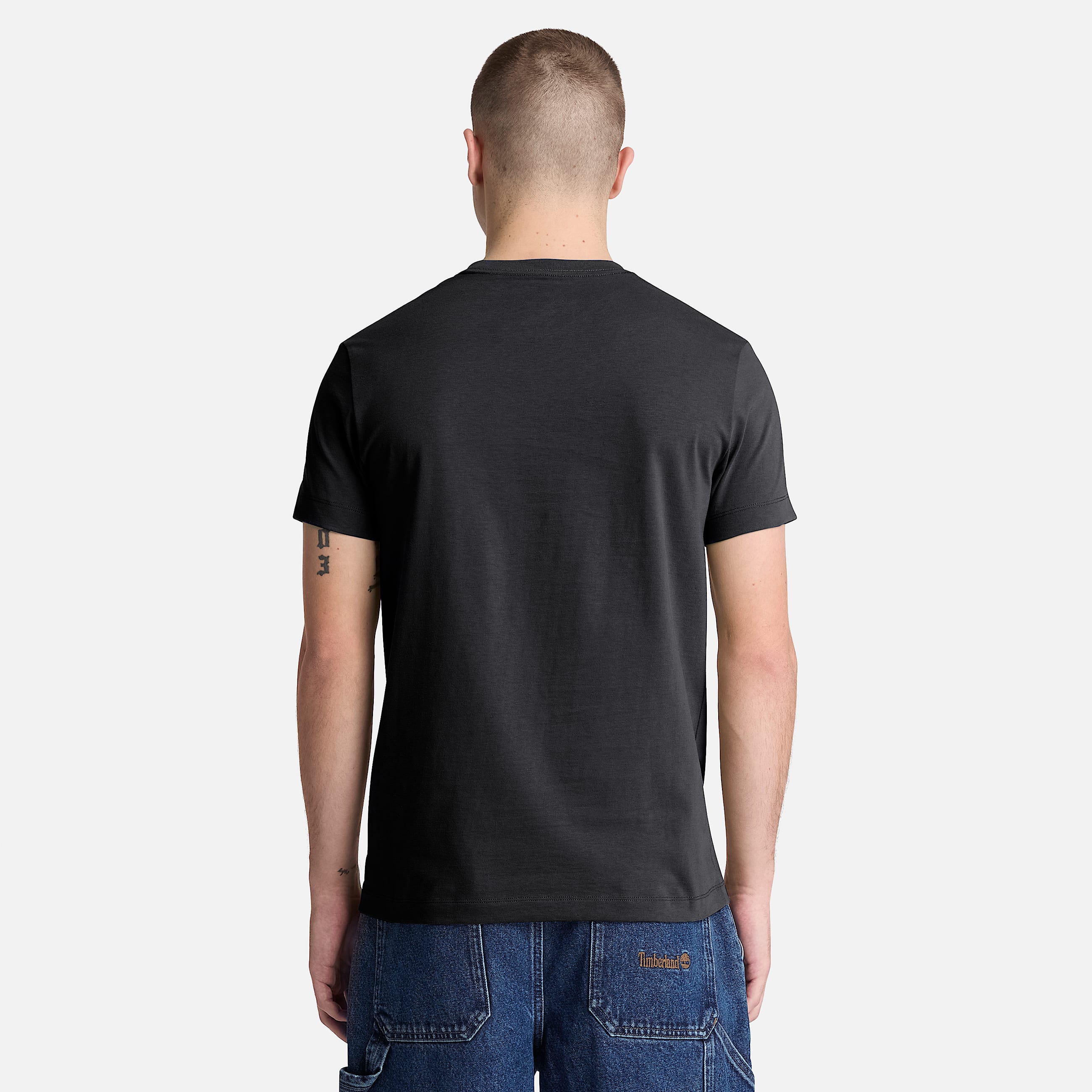 Dunstan River Slim ShortSleeve TShirt for Men in Black TBL Black ALT8