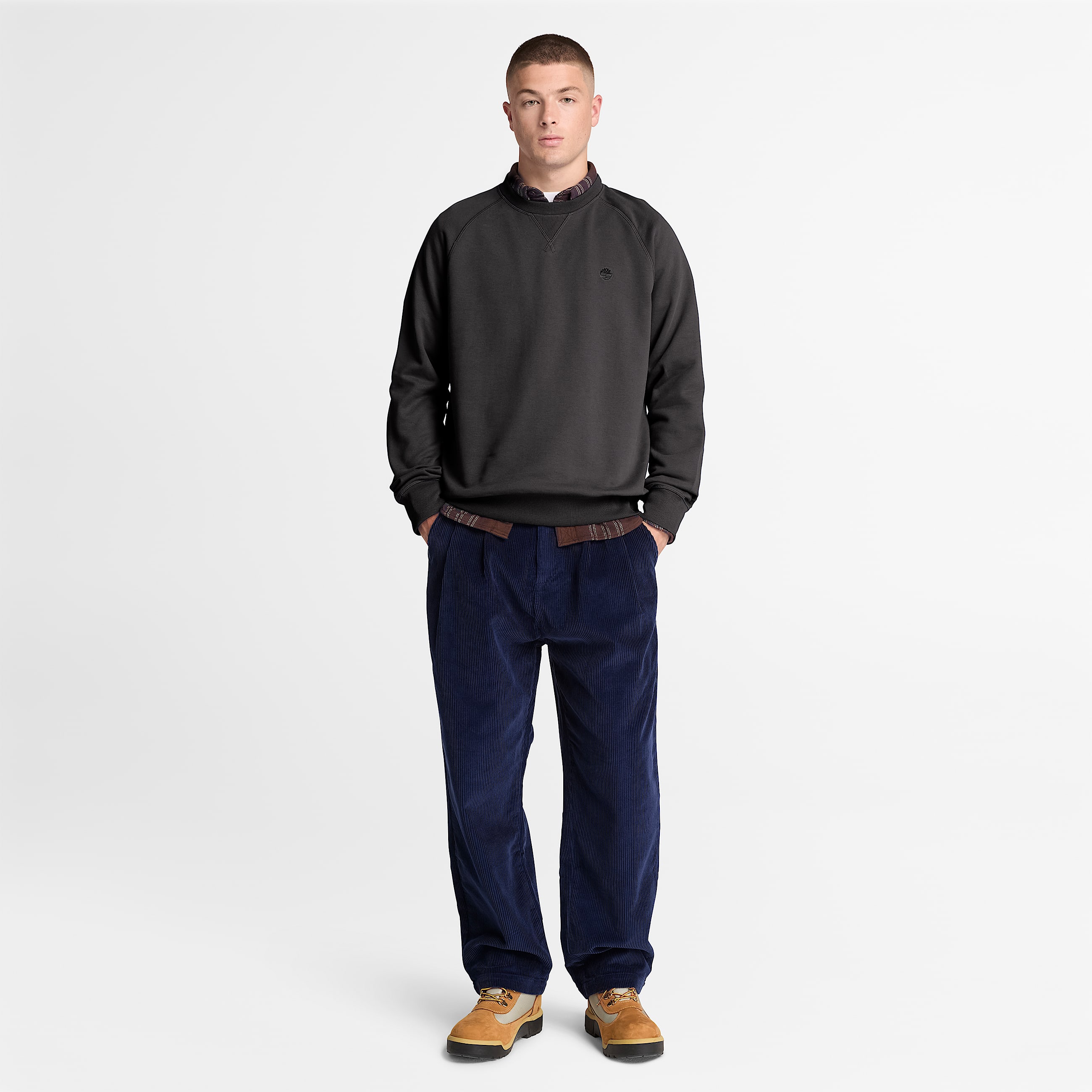 Exeter River Crew Sweatshirt for Men in Black TBL Black ALT2