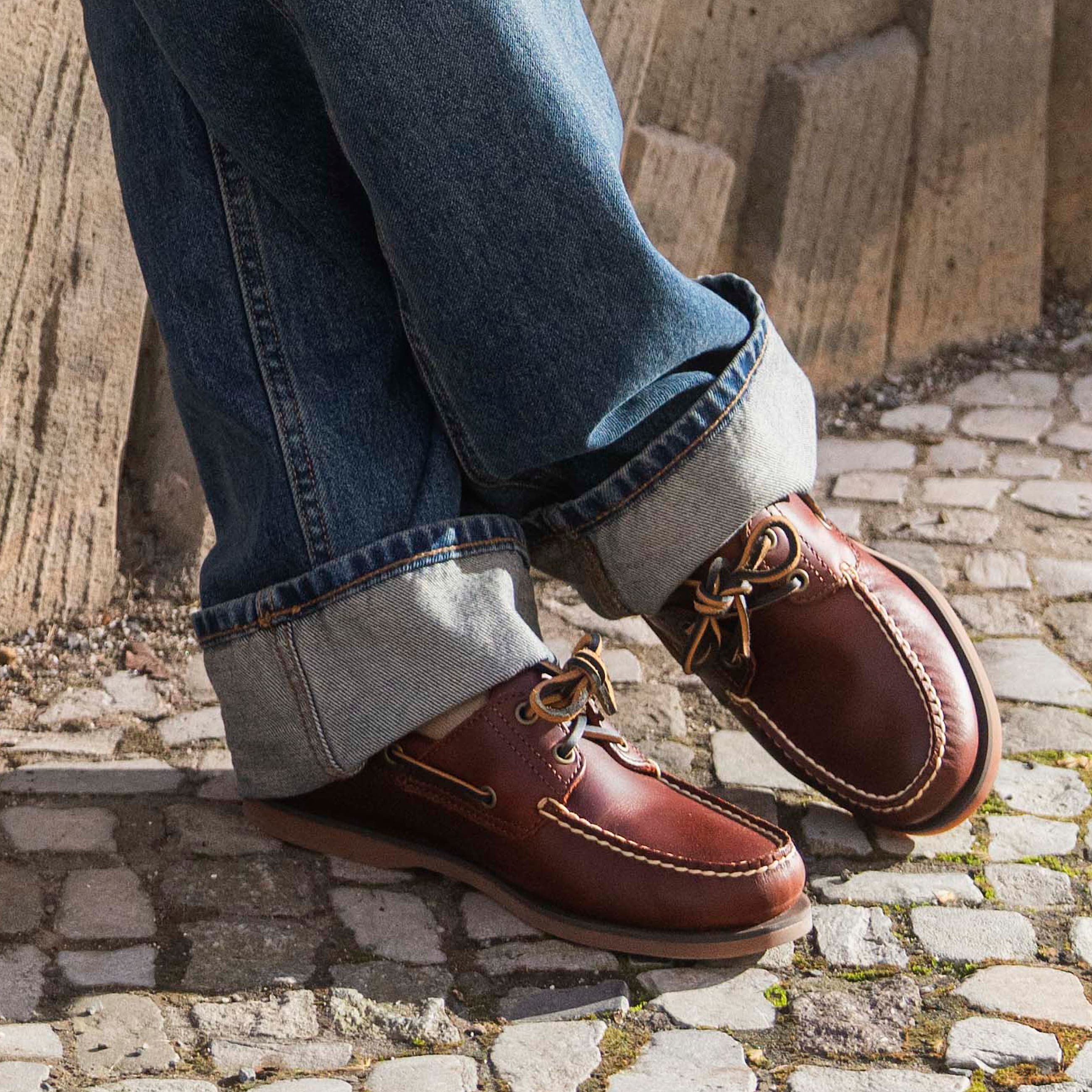 Classic 2-Eye Boat Shoe for Men in Brown