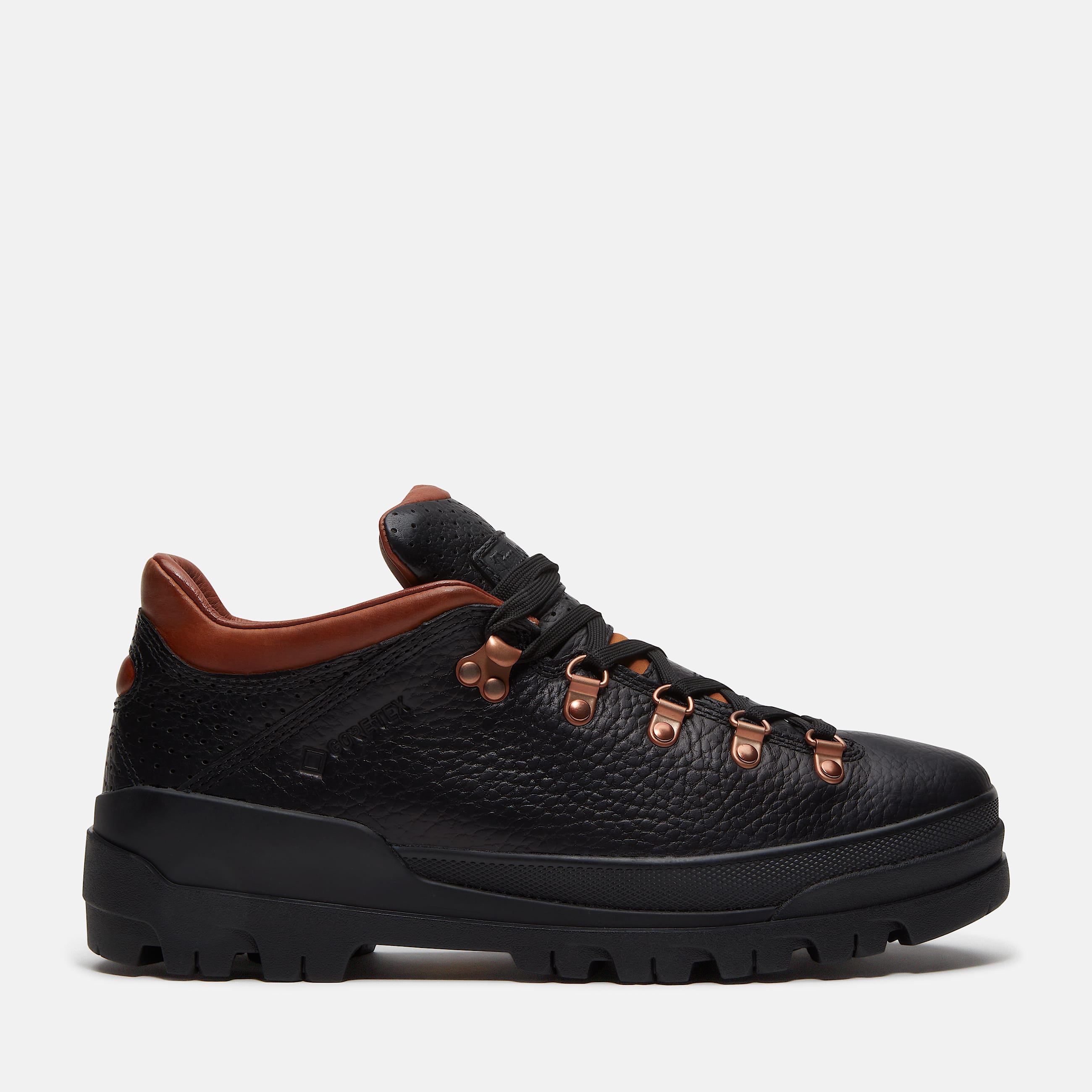 World Hiker Low with GORETEX Membrane for Men in BlackBrown TBL Black HERO