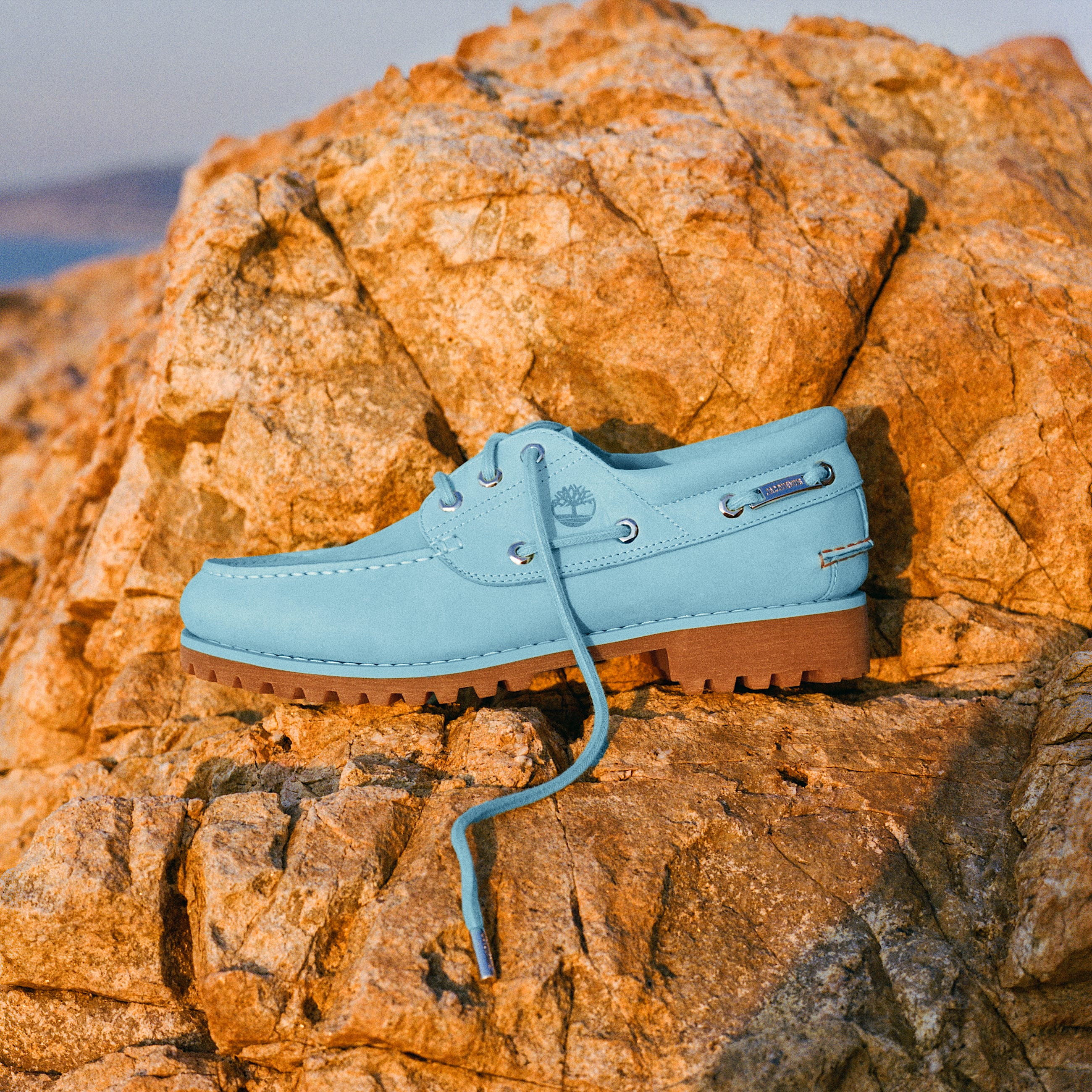 Chaussure bateau Authentic Timberland x Jacquemus en bleu clair TBL bleu MKTG4