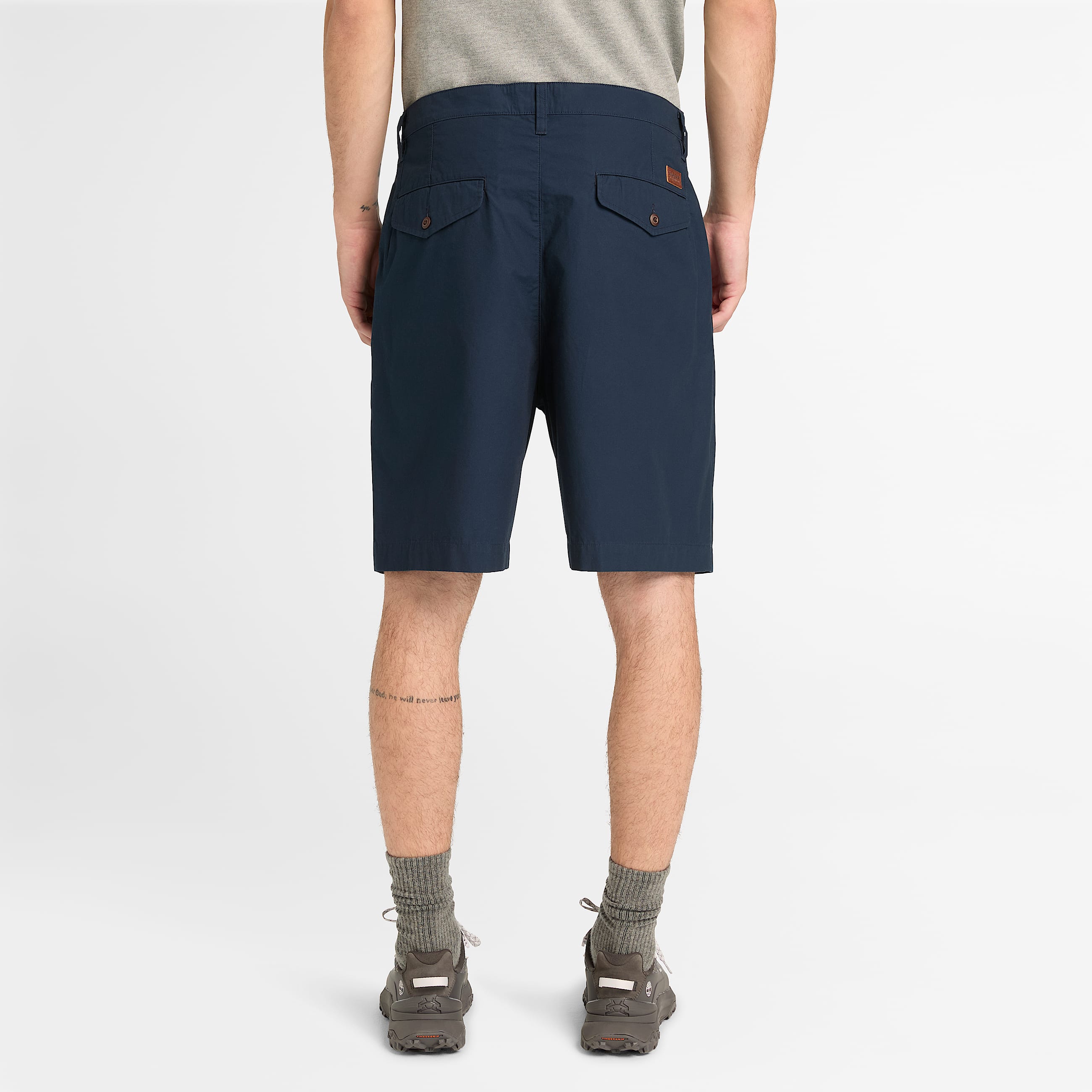 Claremont Poplin Pleated Chino Short for Men in Blue TBL Bl ALT8