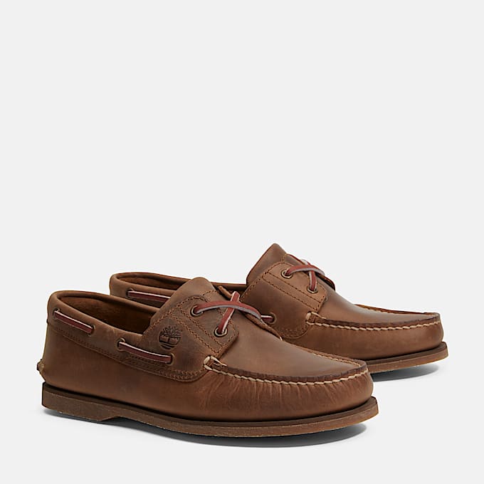 Classic 2-Eye Boat Shoe for Men in Brown