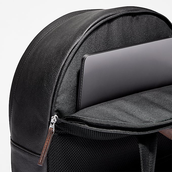 Mochila de cuero Tuckerman en negro