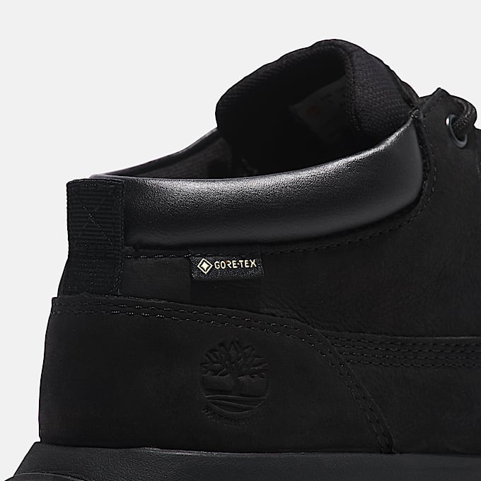 Winsor Park Mid GORETEX Trainer for Men in Black TBL Black ALT7