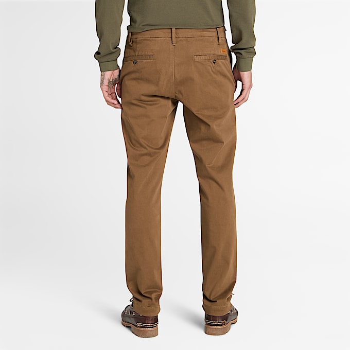 Pantaloni Chino Tinti in Capo Claremont da Uomo in giallo scuro