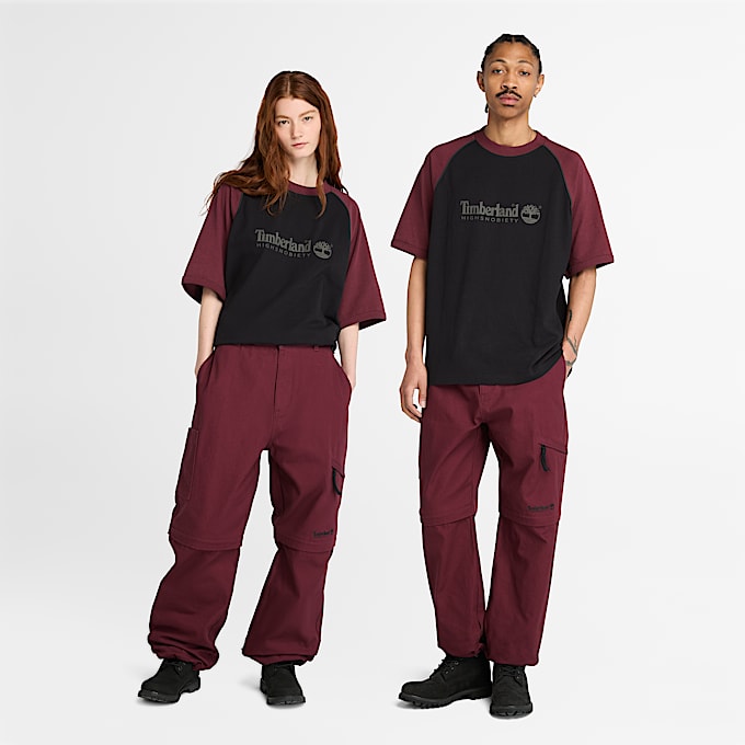 Timberland® en HIGHSNOBIETY Colorblock T-shirt met raglanmouwen in zwart