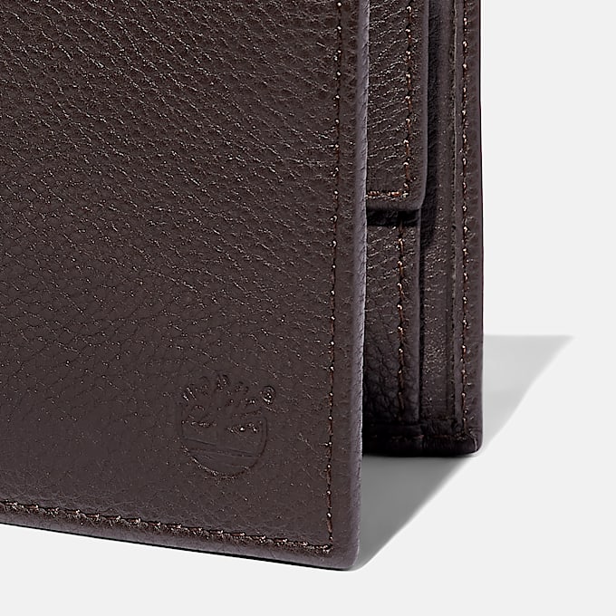 Kennebunk Large Wallet With Coin Pocket for Men in Dark Brown