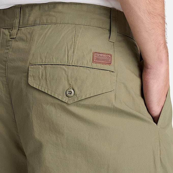 Claremont Poplin Pleated Chino Trouser fr herr i grn TBL Grn ALT3