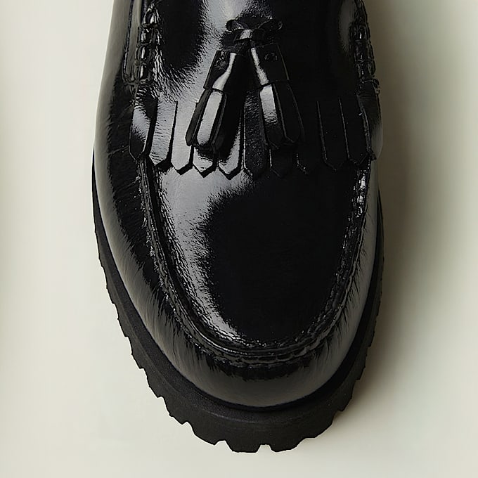 All Gender Timberland Authentic Kiltie Loafer in Schwarz TBL Schwarz ALT7