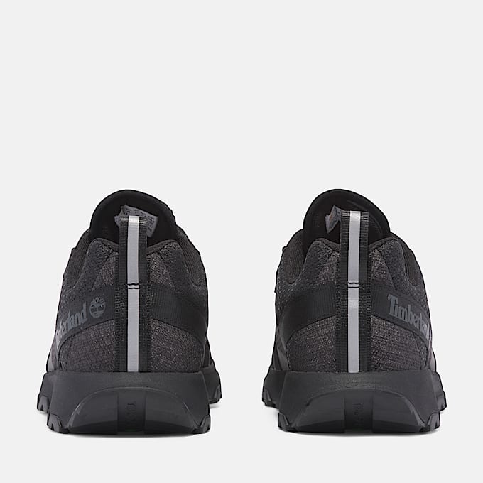 Zapatillas de caña baja con cordones Winsor Trail para hombre en negro