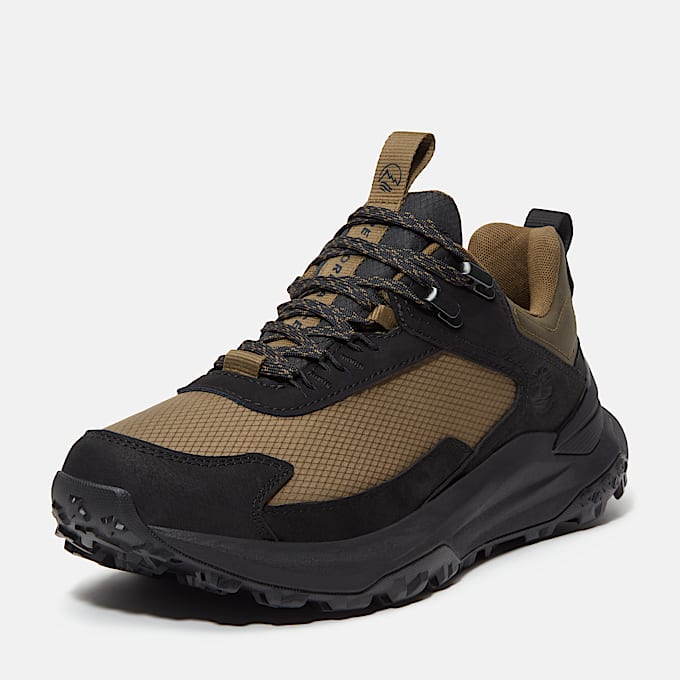 Motion Access Lace-Up Waterproof Trainer for Men in Black/Green