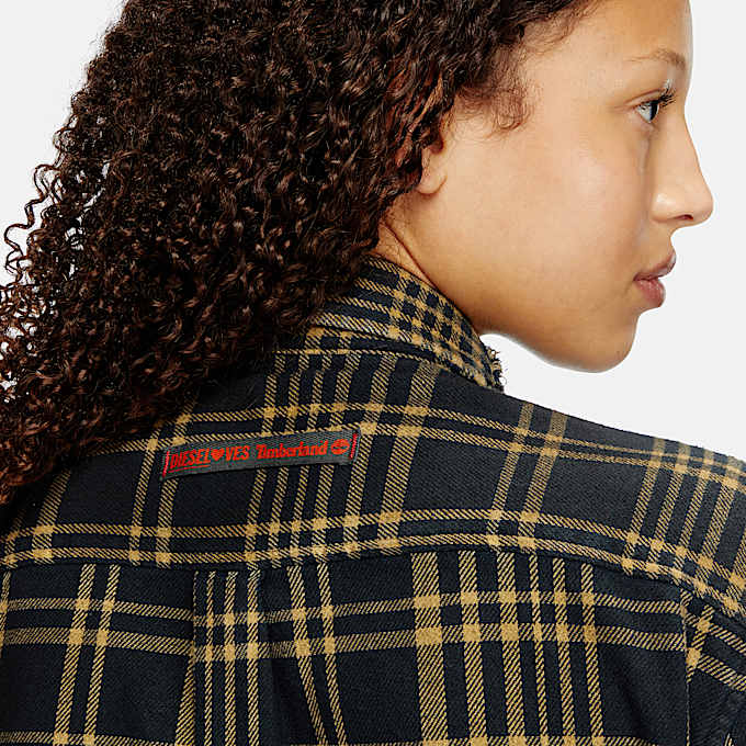 Chemise surteinte en denim à carreaux