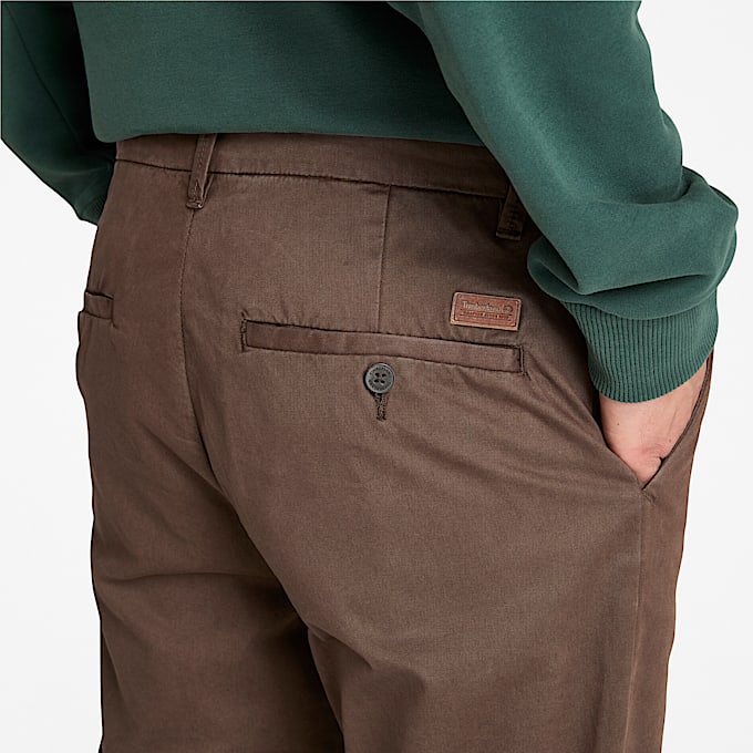 Pantalon chino en sergé Claremont (droit) pour homme en Marron