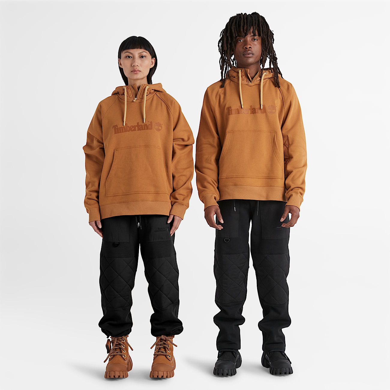 Pantaloni Timberland® x Humberto Leon in colore nero - 2