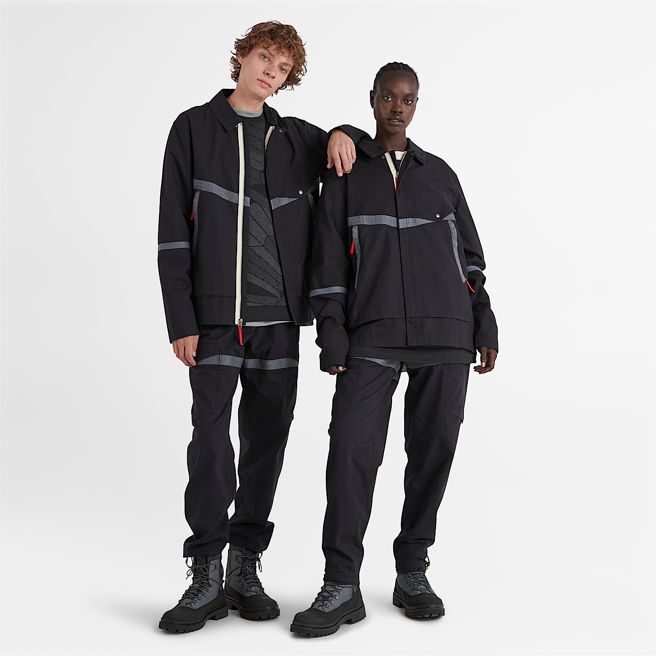 Pantaloni Cargo Timberland® x Raeburn in colore nero - 1