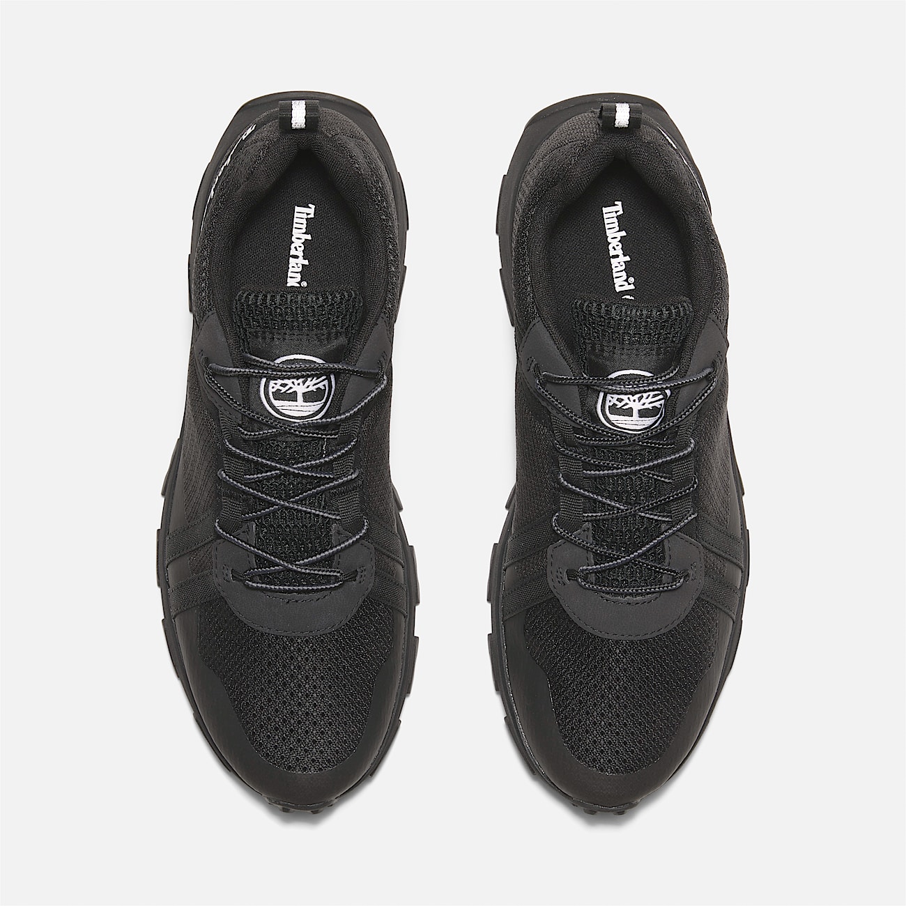 Winsor Trail Waterproof Trainer for Men in Black TBL Black ALT1