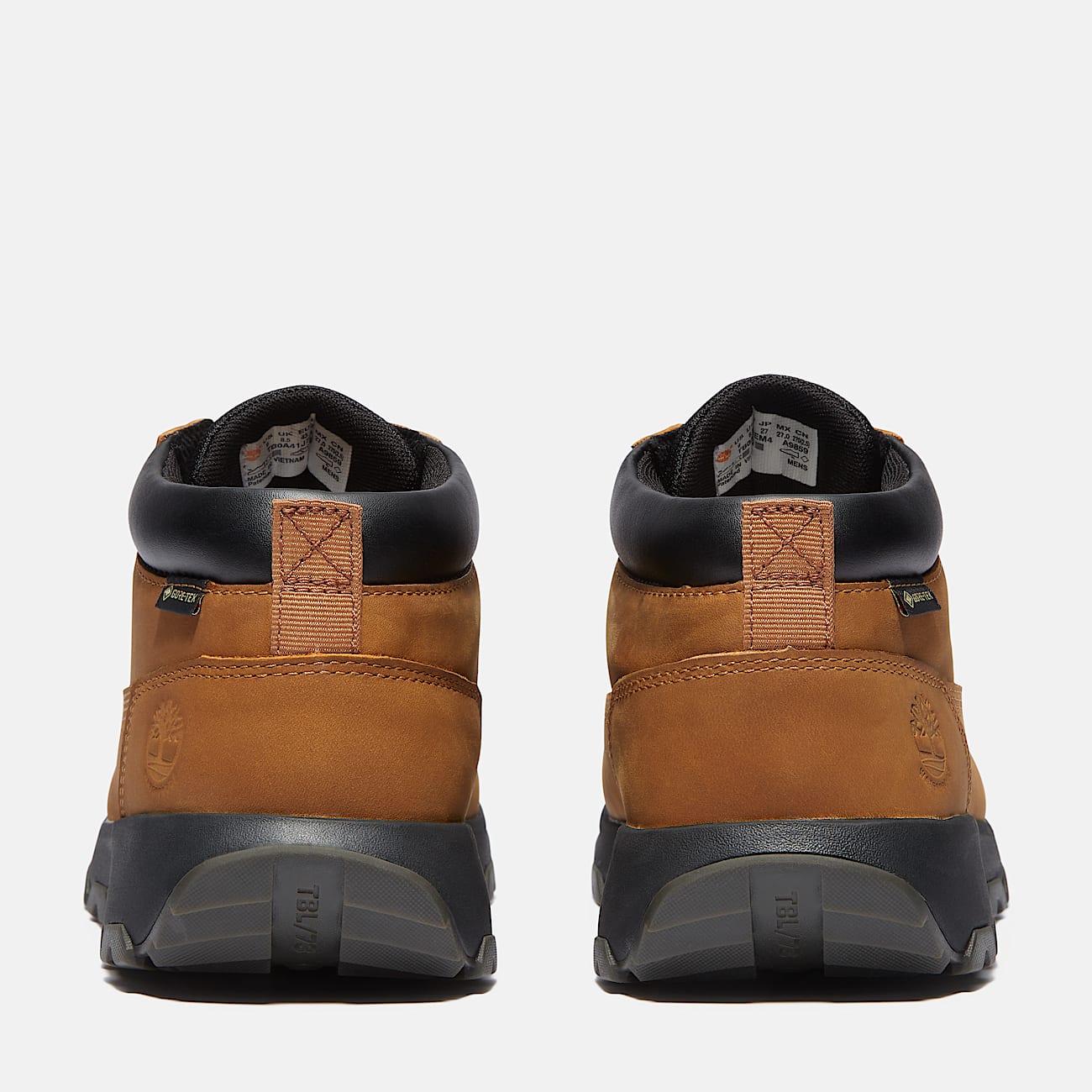 Winsor Park Mid GORETEX Trainer for Men in Brown TBL Brown ALT5