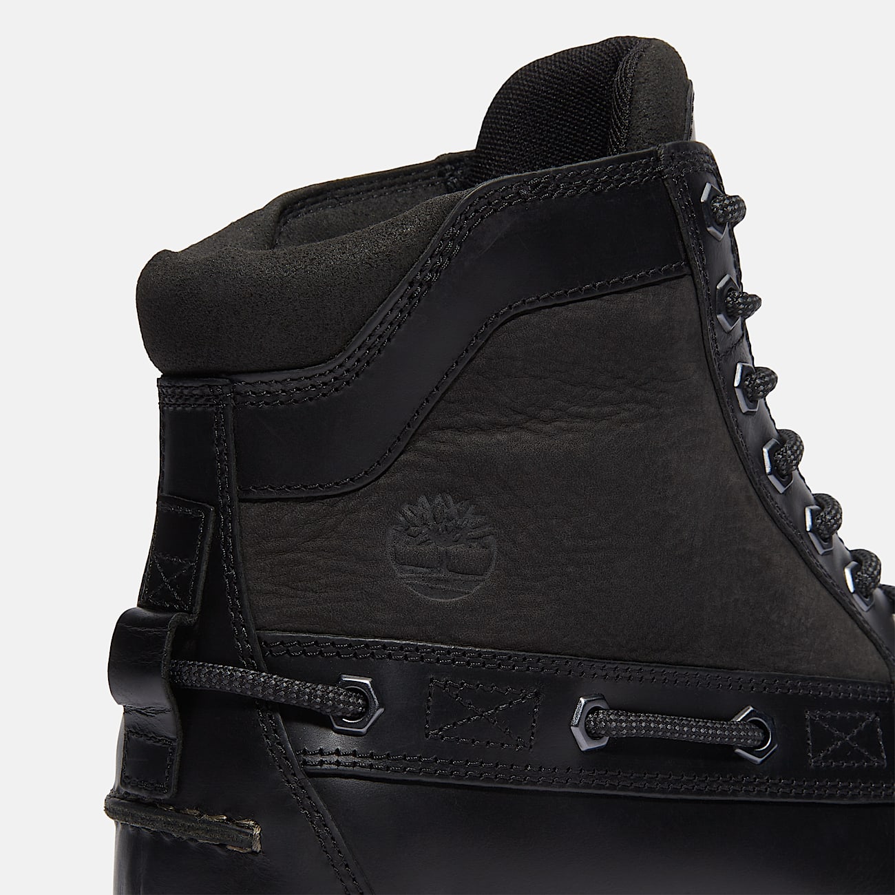 Britton Road Mid Boot for Men in Black TBL Black ALT7