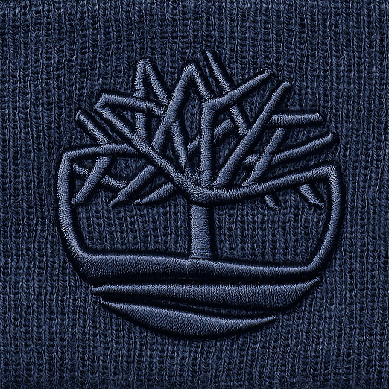 Beanie met 3D-borduursel in donkerblauw - 3