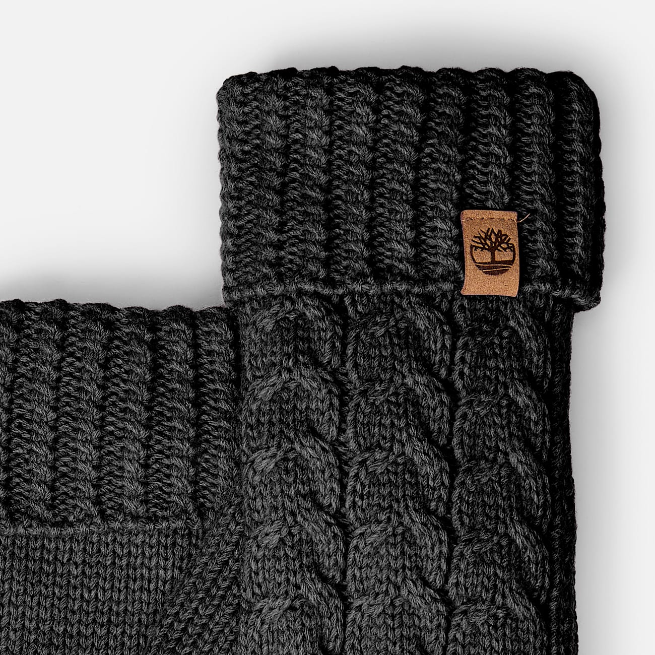 Cable Mitten for Women in Black TBL Black ALT2