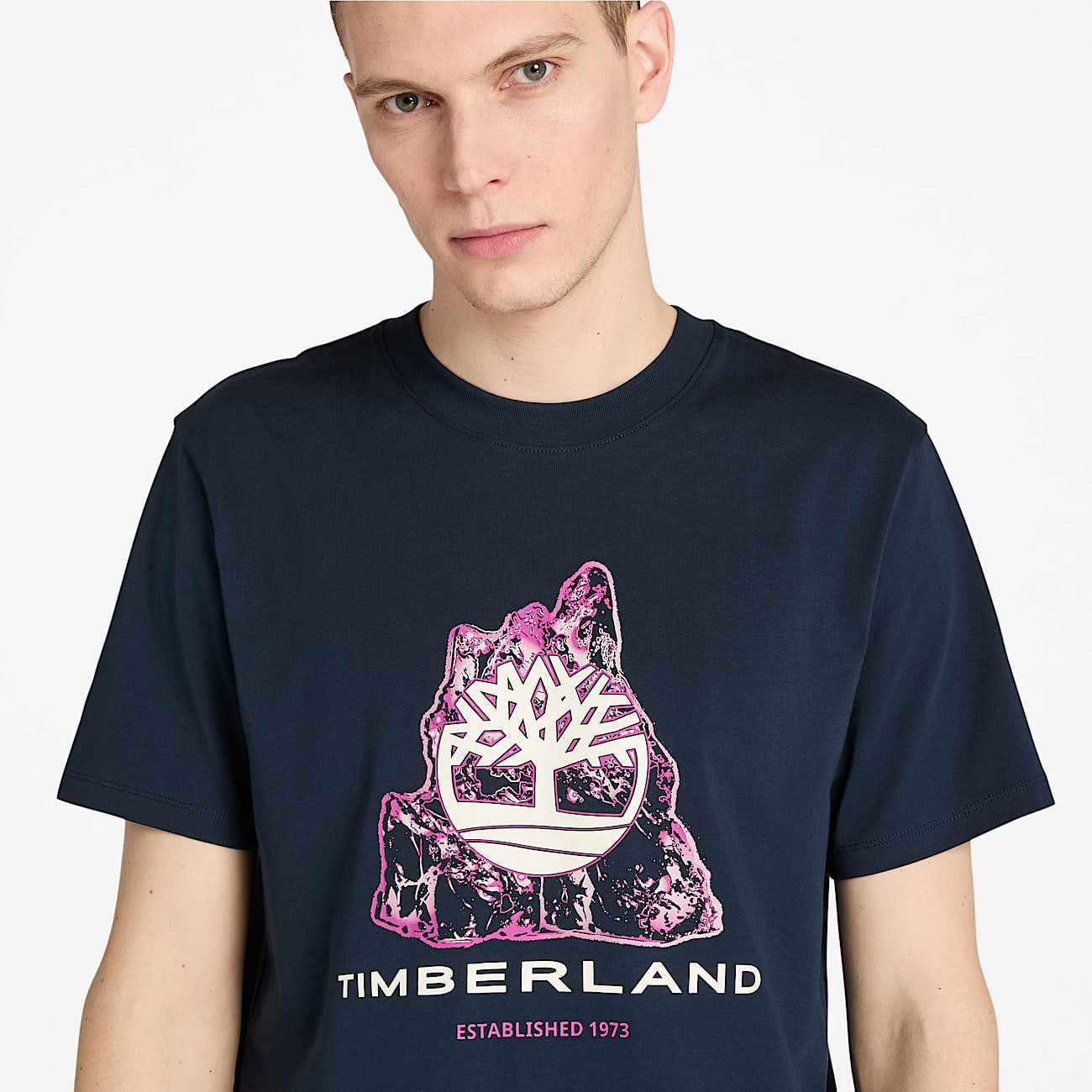 T-Shirt mit saisonalem, grafischem Baum-Logo für Herren in Dunkelblau - 3