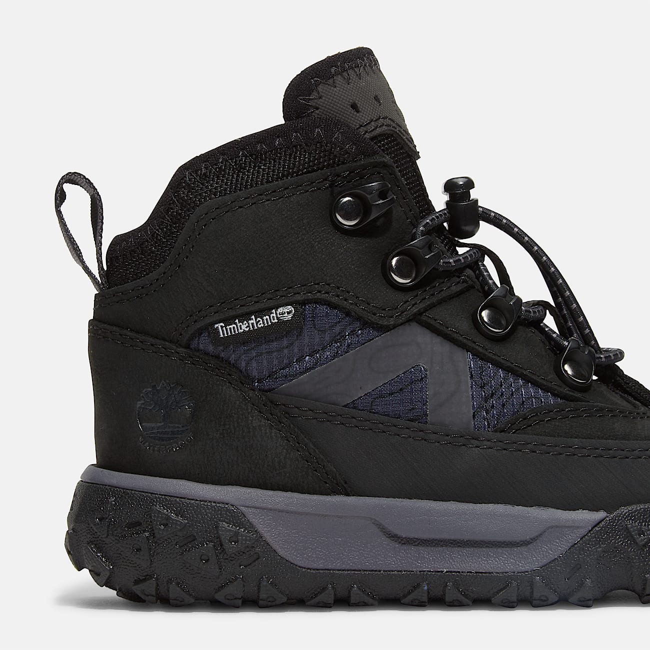 Halbhoher wasserdichter GreenStride Motion 6 Bungee Sneaker fr Kleinkinder in Schwarz TBL Schwarz ALT7