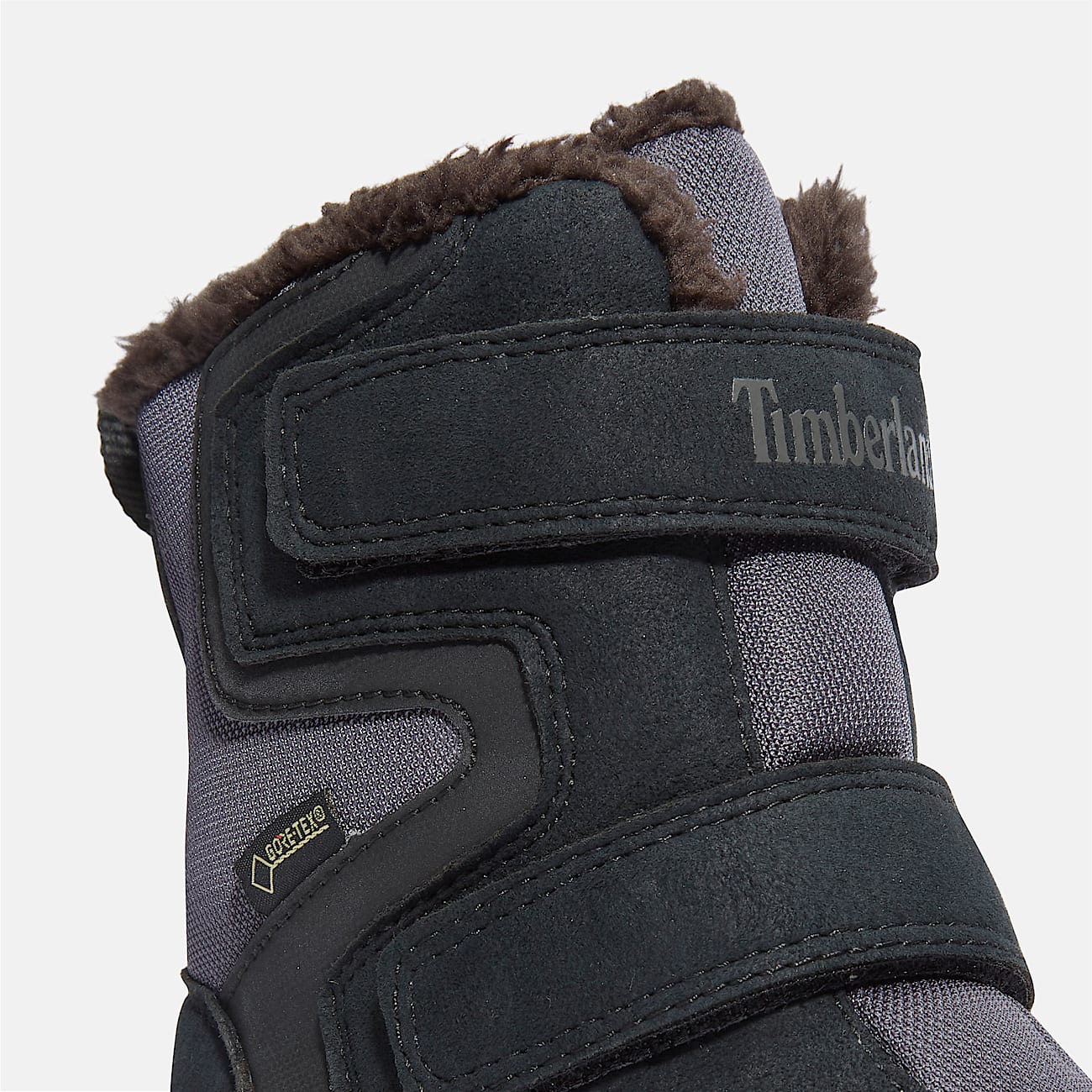 Chillberg Mid HookandLoop GORETEX Snow Boot for Youth in Black TBL Black ALT7