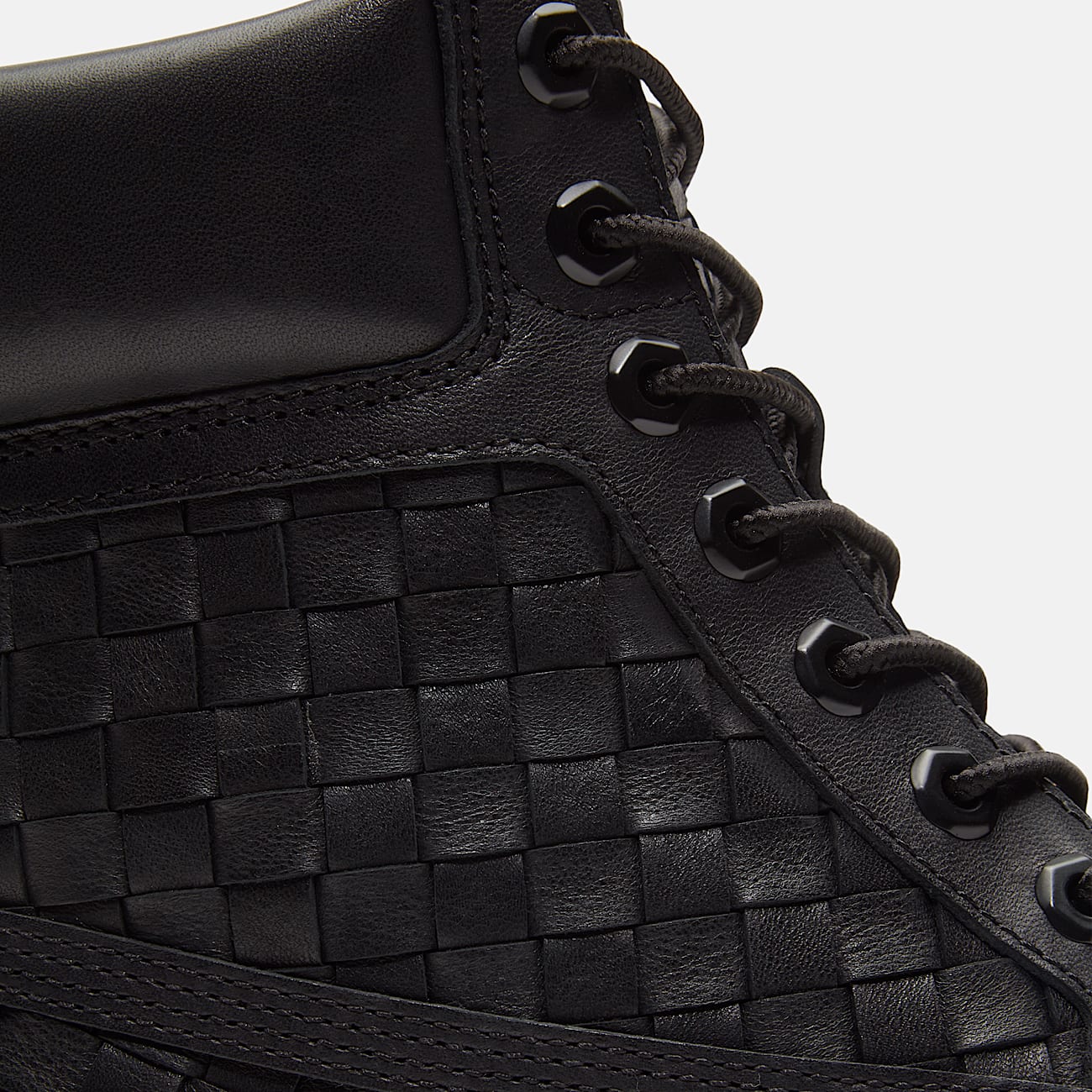 Premium Timberland® 6-Inch Boot for Men in Black - 9